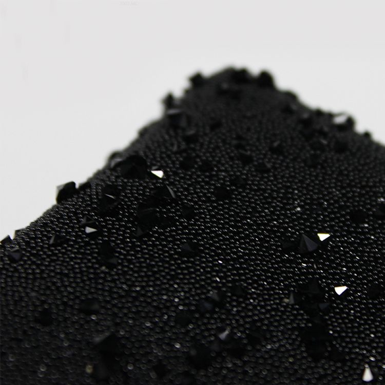 Dual Point Rhinestone Motifs For High-End Garment Embellishment